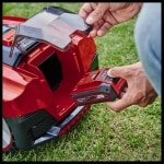 Freelexo 550 Kit Robotgrasmaaier - 550 m² Tuinen - Power X-Change 18 V - Schok-/Kantel-/Til-/Regensensor - Maait Hellingen tot 35% - Verstelbare Maaibreedte 20-60 mm - Inclusief Installatiekit & 3,0 Ah Accu